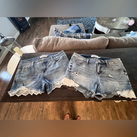 Y2k torrid women's Lace ruffle Jean Shorts coastal cowgirl coquette countrycore - Picture 4 of 15